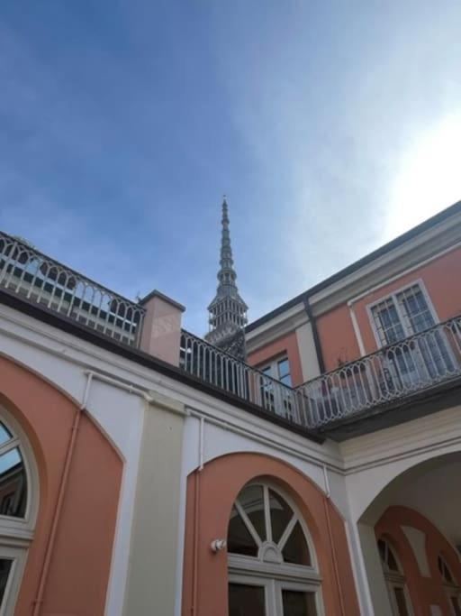 Ai Piedi Della Mole Appartement *